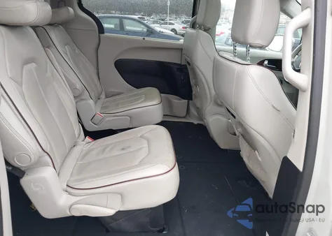 2020 Chrysler Pacifica Limited z USA, uszkodzony, nr VIN 2C4RC1GG3LR151318